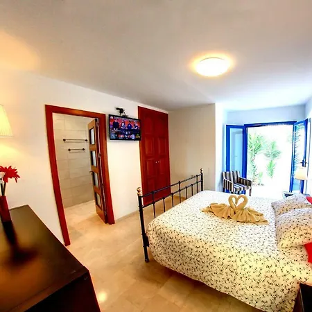 Playa Blanca Villa *