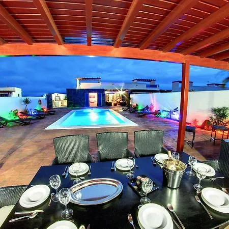 Villa Playa Blanca *